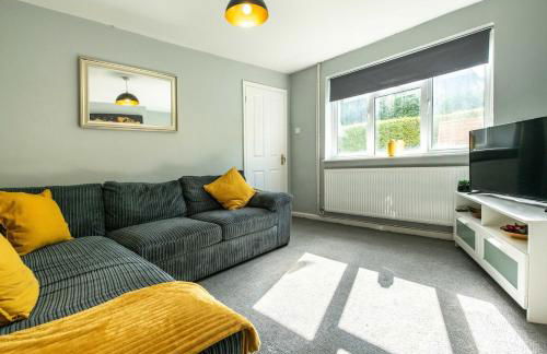 4 Bed Family & Contractor House with Games Room! - Foto 13