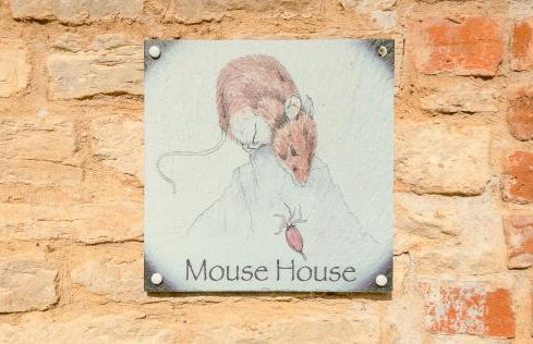 Mouse House at Tove Valley Cottages - Foto 1