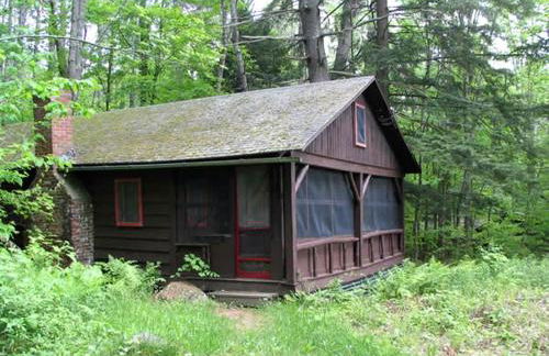 Charming Five-Person Cabin Rental in Connecticut River Valley of New Hampshire - Foto 9