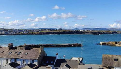 Portrush Penthouse Stunning Harbour & Atlantic Views only 2 mins walk to Harbour & Ramore - Foto 1