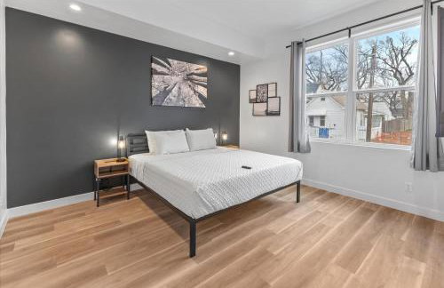 Spacious Downtown Indy Home Perfect for Groups - Photo 40