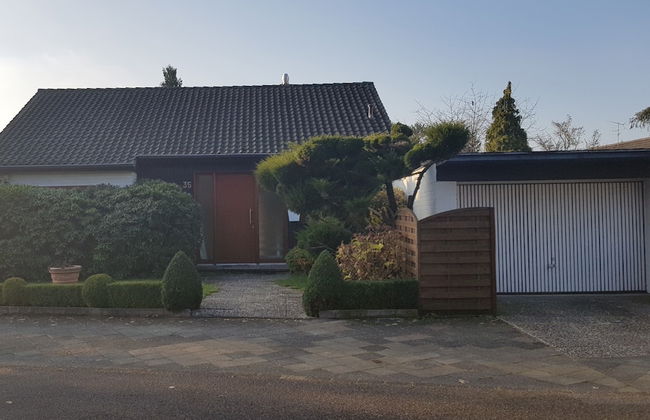 Tolstov-Hotels Beautiful Villa with Big Garden - Photo 43