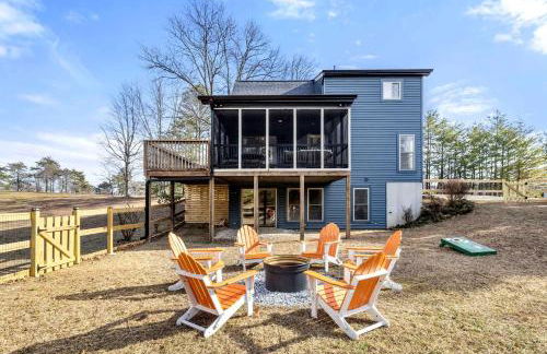 Bright Mountain Cabin with Game Room & Golf Course Views Near Hedgesville, West Virginia - Foto 61