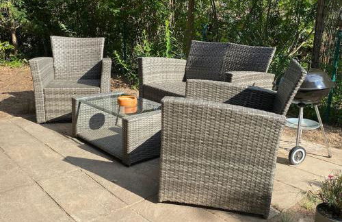 FEWO PARTNERS Haus Clemens - Gemütliches Holzhaus mit Grundstück nahe Badesee - Photo 19