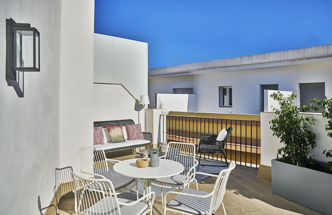 Hotel Vincci Molviedro Suites Apartments - Photo 26