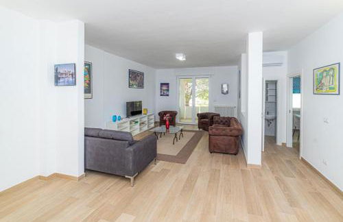 The flats in villa - Foto 31