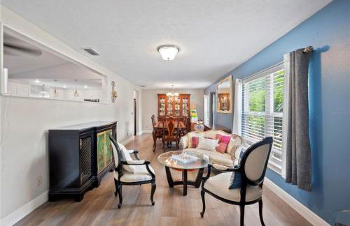 2 Bed Apartment Sleeps 4 with Free Parking - Foto 11