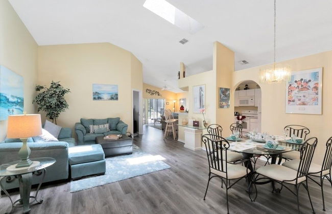 4 Bed Located In Davenport Only Minutes To Disney 4 Bedroom Villa by RedAwning - Foto 1