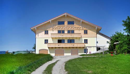 Stadlerhof Alpen- & Seeblick - Photo 1