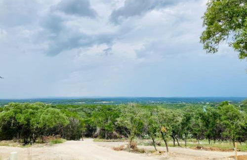 Nest - Texas Tiny House with a Big View - Photo 22