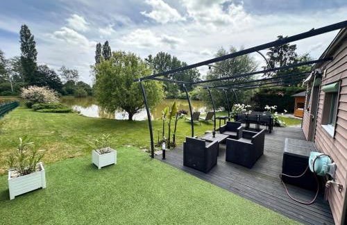 Cottage Le Rosie au bord du lac avec jacuzzi - Foto 24