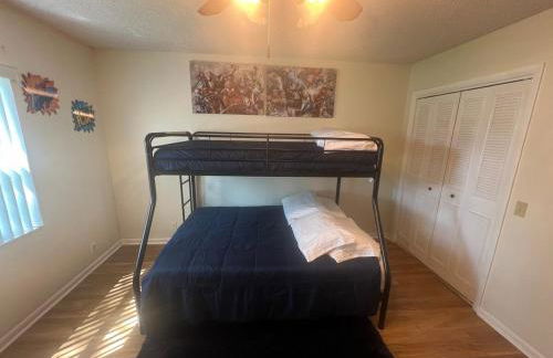 John Shirleys Retreat - Photo 21