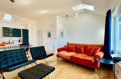 Beachfront Cottage with Sea Views & Coastal Walk - Foto 8