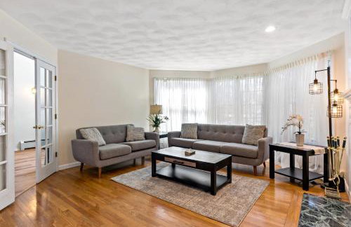 Entire Saunderstown Home with Pool - Foto 25