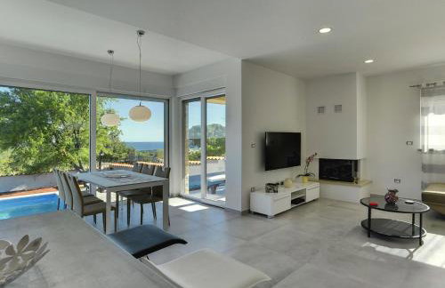 Villa in Peroj With Pool Near Barbariga Beach - Photo 47