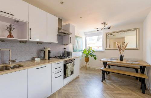 2 Bed Shoreditch Skyline Modern Flat By Station - Foto 5