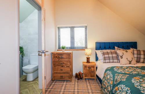 The Oak Room - Windmill Country Retreats - Photo 11