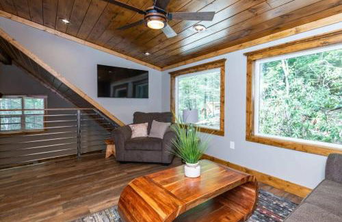 Hot Tub & WiFi - Angel's View - Red River Gorge KY - Foto 48