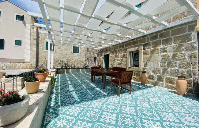 Authentic Villa With Terrace- Complete Privacy - Foto 17