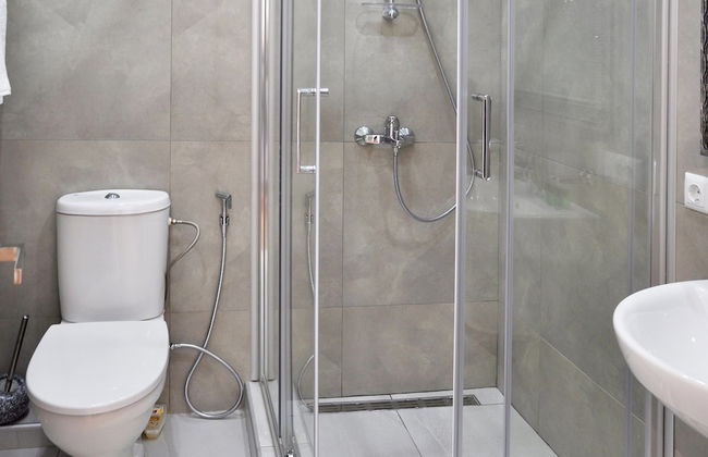 BFG Suites Apartments - Photo 65