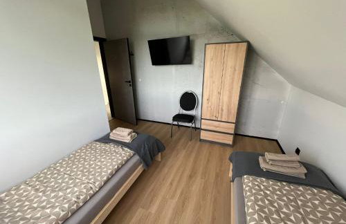 Domki na Kolonii, Trzy domki, nowe, sala bankietowa 82m2 - Foto 36