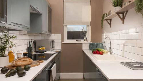 The Secret Seascape - Free Parking - Free WiFi - Carbis Bay - Foto 3, stove, dishwasher, toaster