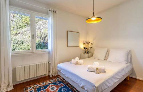 Villa ACMÉ 200 m du lac d'Annecy avec Piscine et Jacuzzi 14 personnes - Foto 13