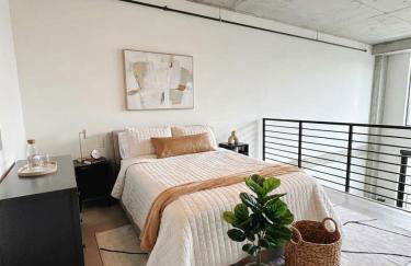Penthouse Industrial Loft & Parking Little Italy - Foto 13