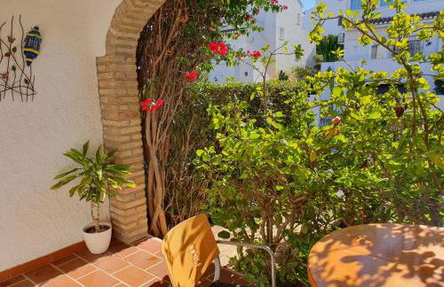 Townhouse in Las Rotas - Foto 6