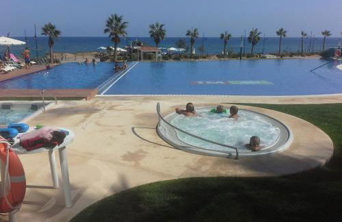 Super zeezicht in eerste lijn met verwarmd zwembad en fitness - Foto 38