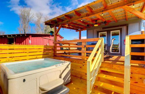 Pet-Friendly Studio with Hot Tub and Views in Marshall - Foto 17