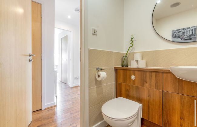 Executive 7 Apartments - Photo 26