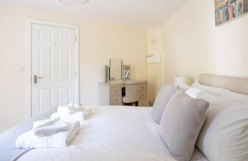 Crooked Cottage in picturesque Upper Oddington - Pass the Keys - Photo 19