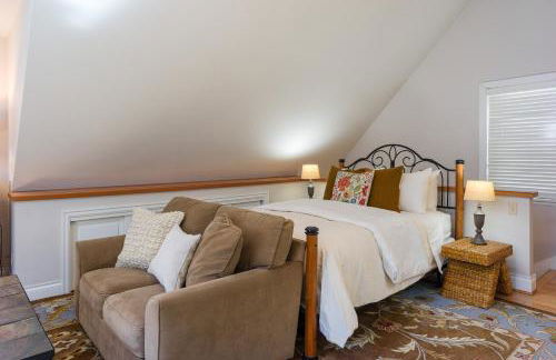 Exceptional, Hot Tub, Pickleball, Close to Town! - Foto 61