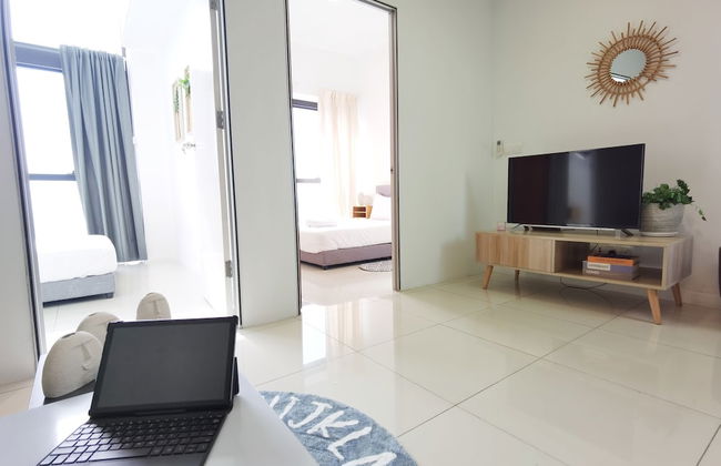 Icon City Premier Suites by WeCare - Photo 49