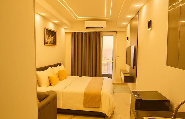 The Cosette Corner @Gaur city center - Foto 10