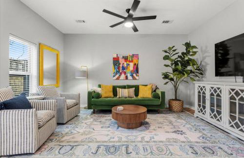 Exceptional 2BR in Prime Location Top Amenities - Foto 33