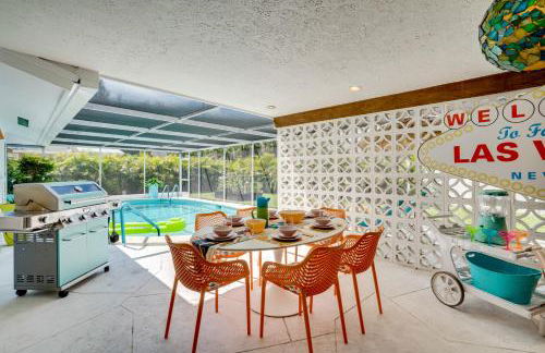 Lanai and Pet Friendly! Retro-Chic Sarasota Home! - Foto 26