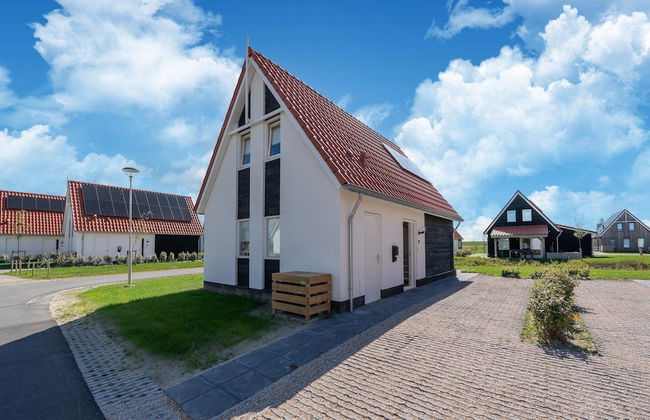 Your Coastal Retreat With Pool - Foto 38