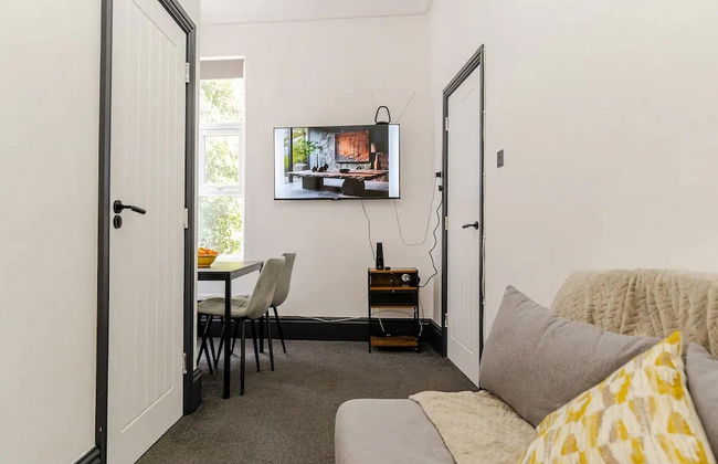 Captivating 2-bed Apartment in Birmingham - Foto 6