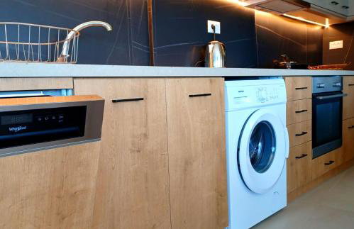 En Plo Studios & Apartments - Photo 66