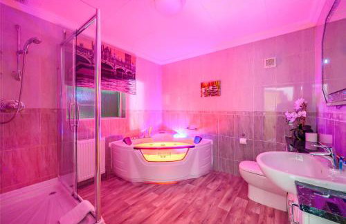 -CH- Stylish & Relaxed Stay,Free Parking,Free WiFi - Foto 70