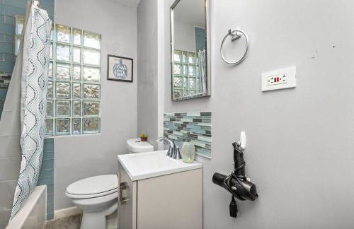 Jazzy Charmer with 3 Queen BedsJazzy Charmer - Foto 20