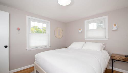 Cape Cod Cottage by Leavetown Vacations - Foto 4