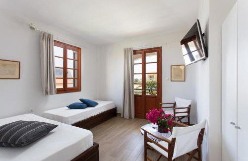 Venetia Apartments - Photo 23