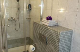 Köln-Kerpen Boutique-Ferienwohnungen Angela & Maurizio - Foto 19