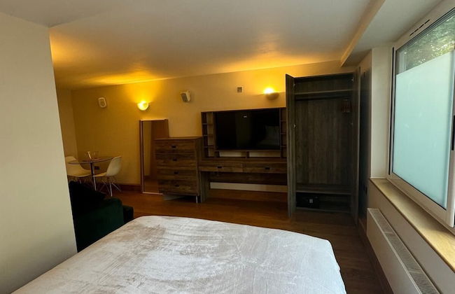 Westwood House - Photo 21