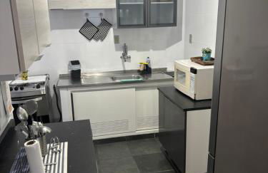 Apartamento espaçoso com vista deslumbrante - Foto 11