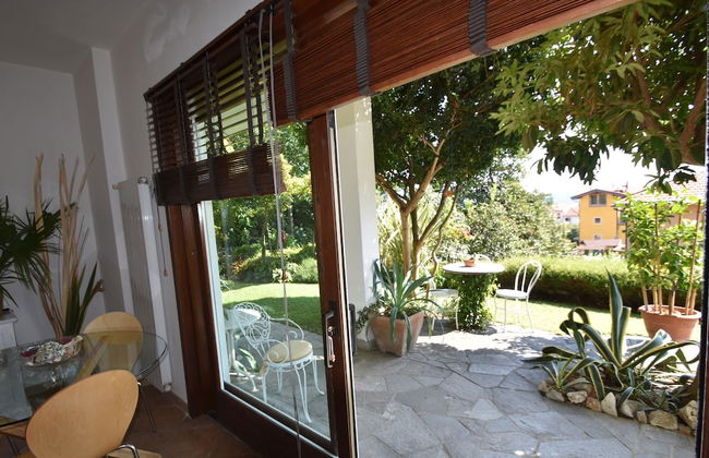 Chalet by Lake Maggiore With Garden Views - Foto 3