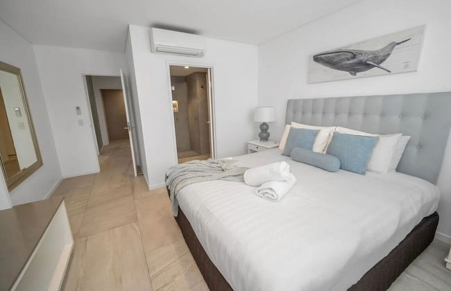 Bay Royal Apartments - Photo 17